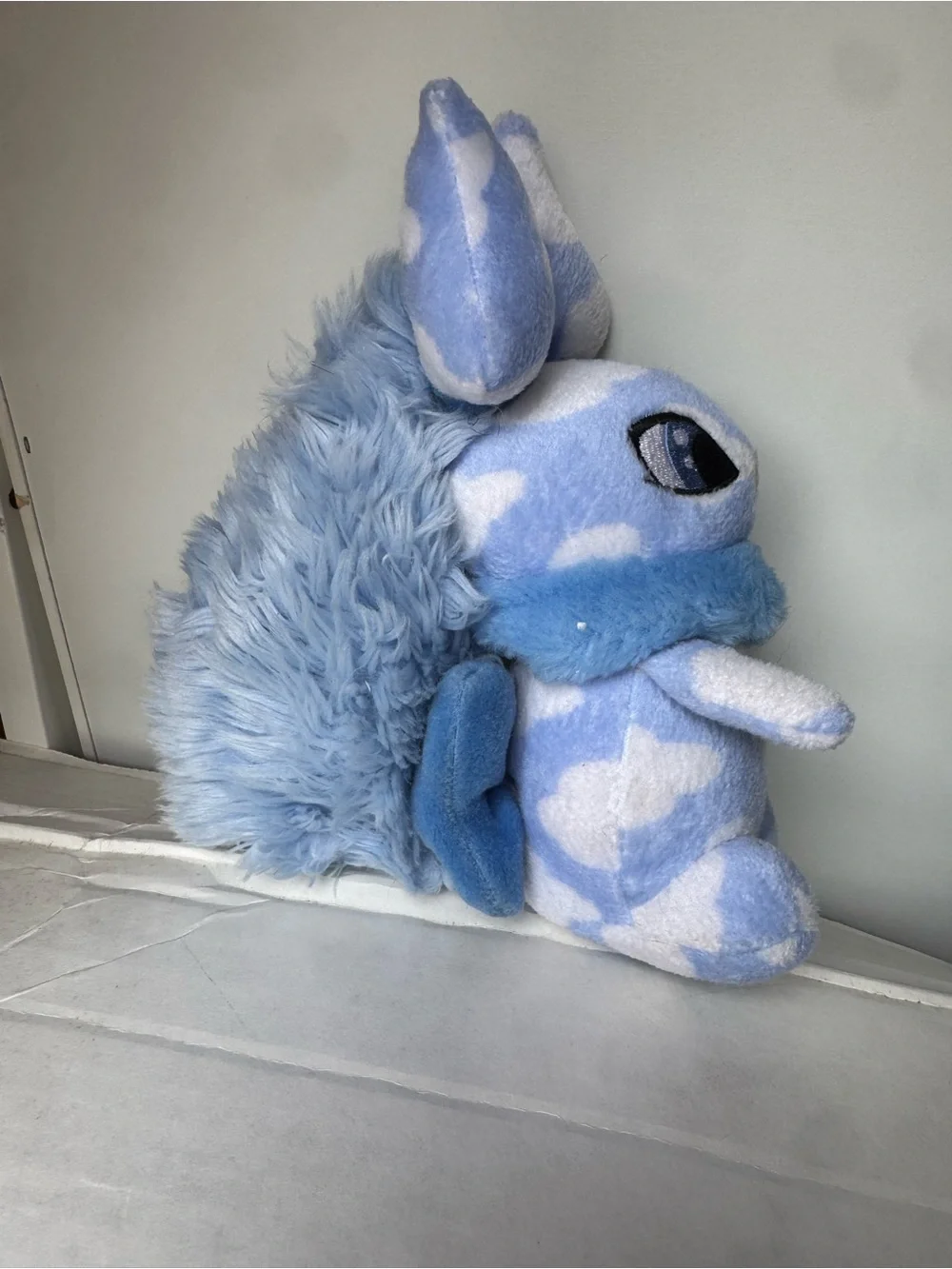 VINTAGE Limited Too NEOPETS Cloud Usul Plushie 2003